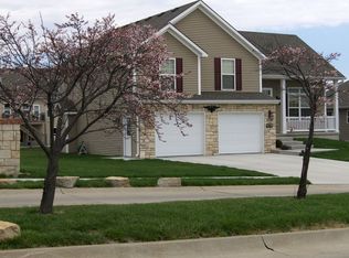 4501 Wilshire Dr S, Saint Joseph, MO 64506