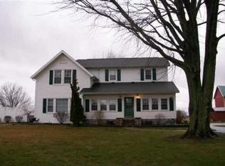 1401 N Huntington St, Syracuse, IN 46567