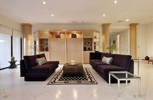 Exquisite Living Space 