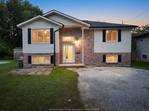 1233 Armanda St, Windsor, ON N9C 3W8