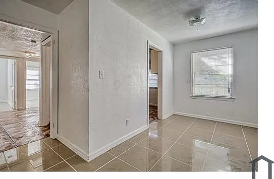 7328 Bloxham Ave — Photo 9