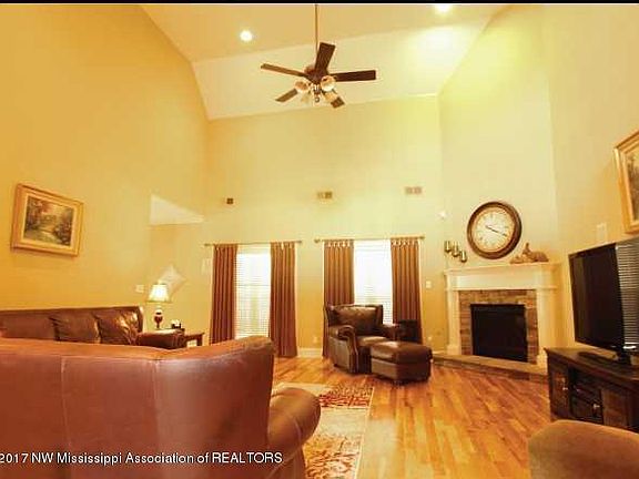 4th image of 6311 Shenandoah Ln