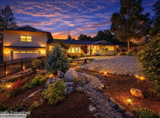 1260 Sequoia Plaza, Ukiah, CA