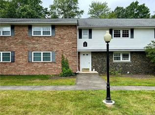 245 Cherry Ave UNIT F12, Watertown, CT 06795