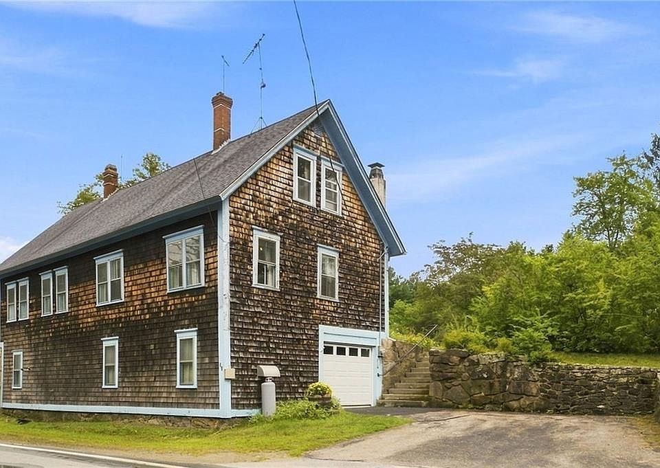1st image of 32 Hopkins Hollow Rd