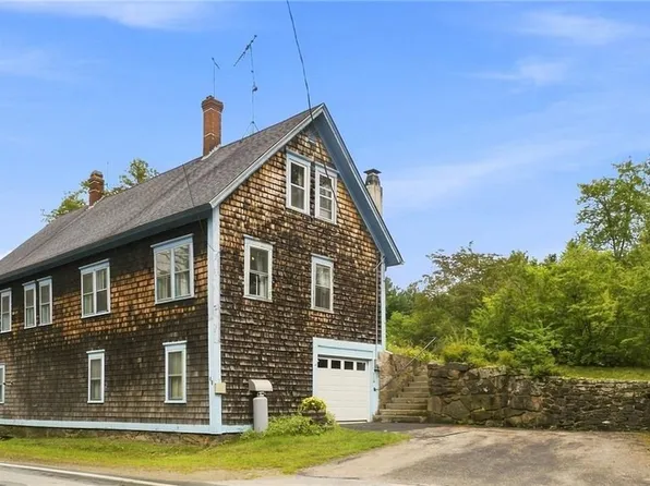 32 Hopkins Hollow Rd, Coventry, RI 02827