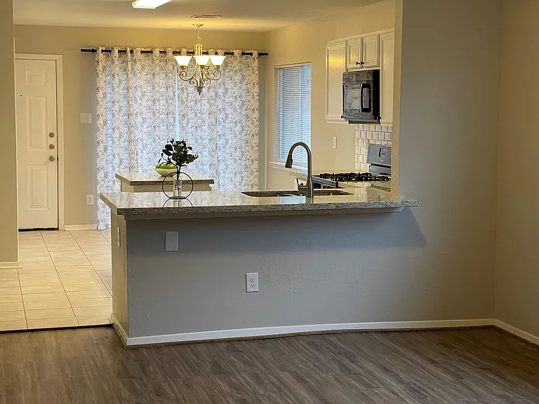 1603 Nichole Woods Dr — Photo 11