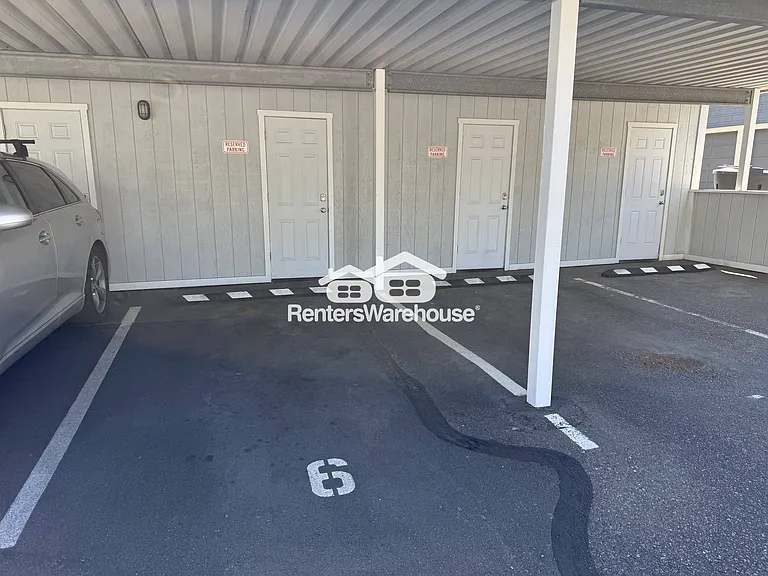 1010 N J St #3 — Photo 14