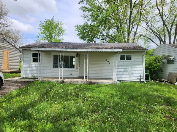 1404 E 24th St, Muncie, IN 47302