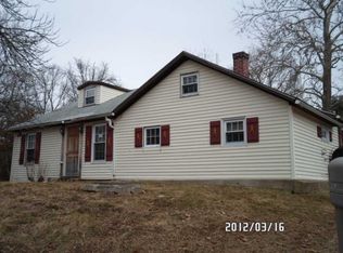 10 Melrose St, Cumberland, RI 02864