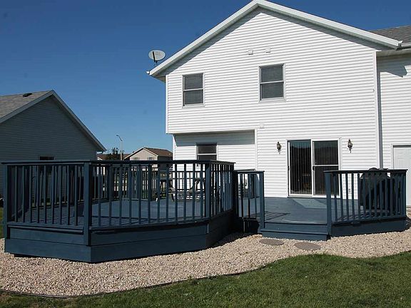 3rd image of 2627 Omaha Dr