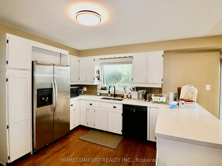 12 Banbury Ct — Photo 11