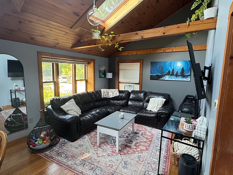 20 Buttonwood Ln — Photo 1