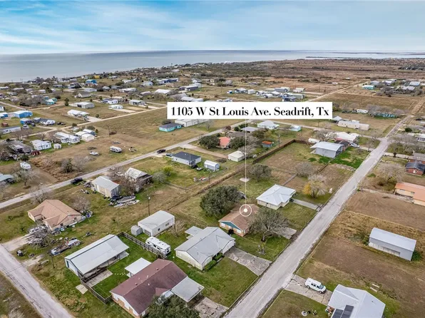 1105 W Saint Louis Ave, Seadrift, TX 77983