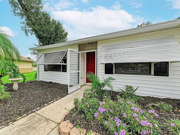 4th image of 5506 82ND AVENUE DRIVE E