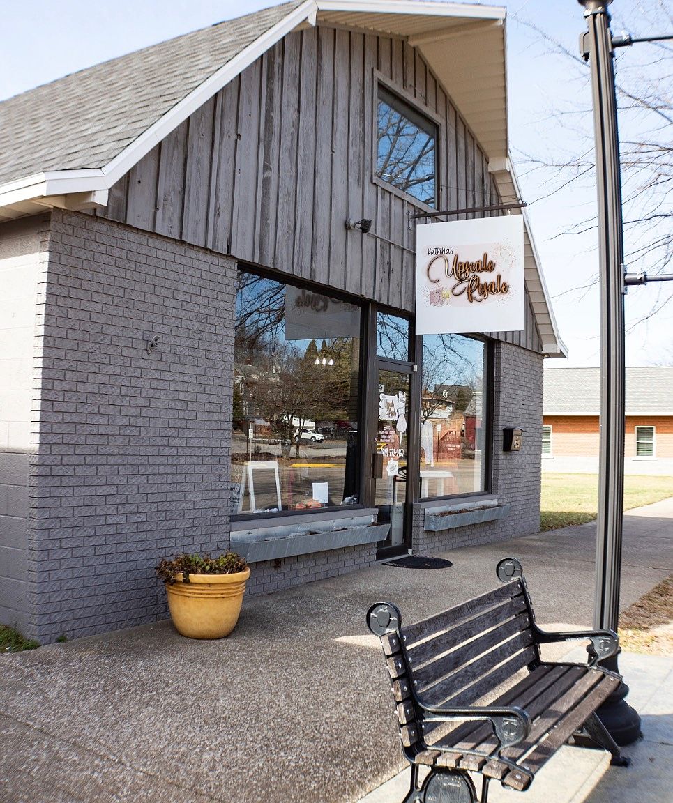 425 Main St, Tell City, IN 47586 Zillow