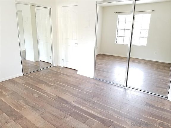 4th image of 14924 Avenida Venusto Unit 123