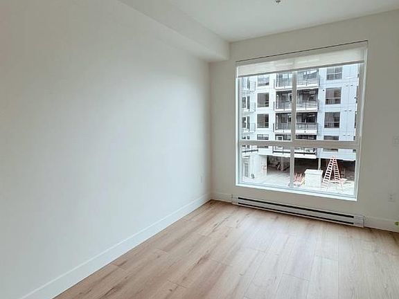 5th image of 20769 Fraser Hwy #331