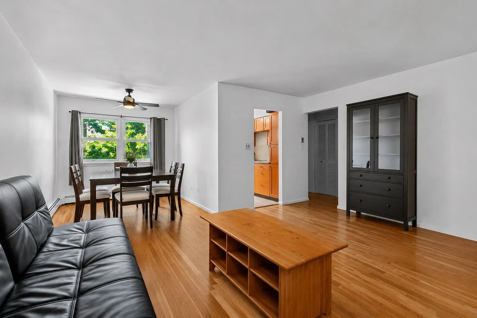 1 bed, 1.0 bath, 660 sqft, $2,500 — Photo 4