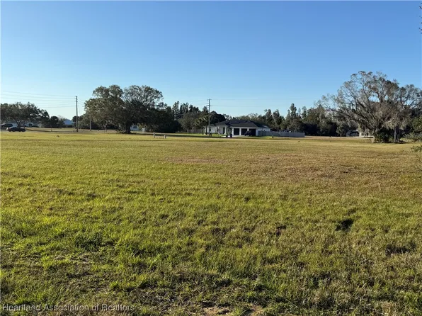8225 Cozumel Ln, Sebring, FL 33876