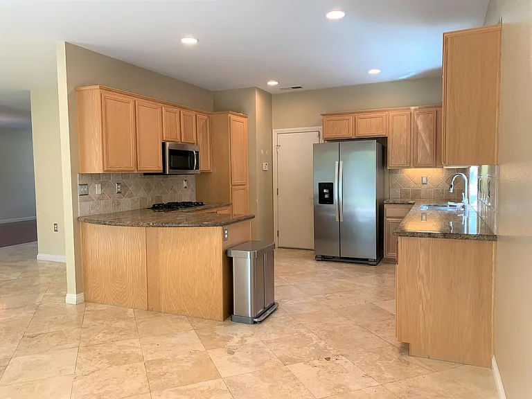 792 Avenida Codorniz — Photo 6