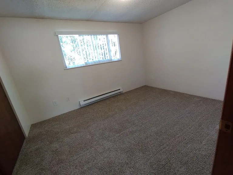 Country Pines Townhomes — Photo 35