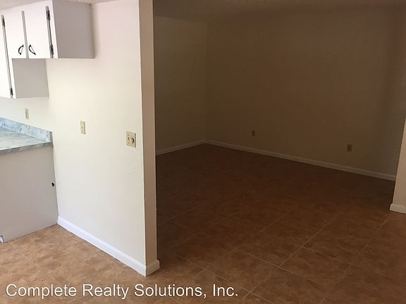 5th image of 2524 Congress St APT 1