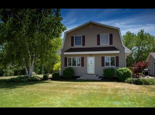 1825 Dixon Rd, Caro, MI 48723