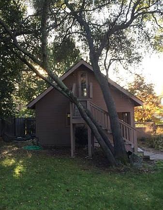 detached two car garage