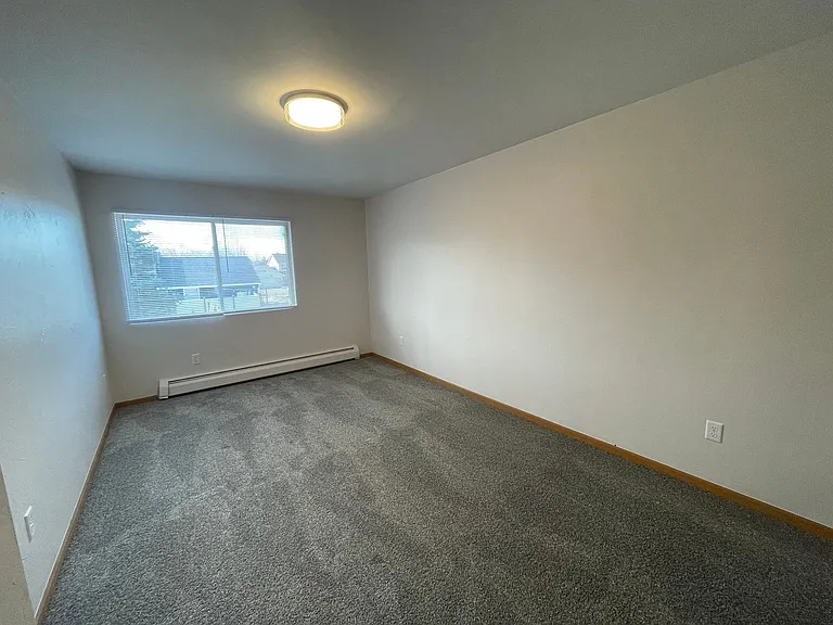 125 S Platten St — Photo 8