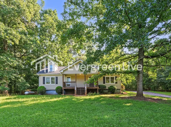 4490 Sewell Rd, Cumming, GA 30028