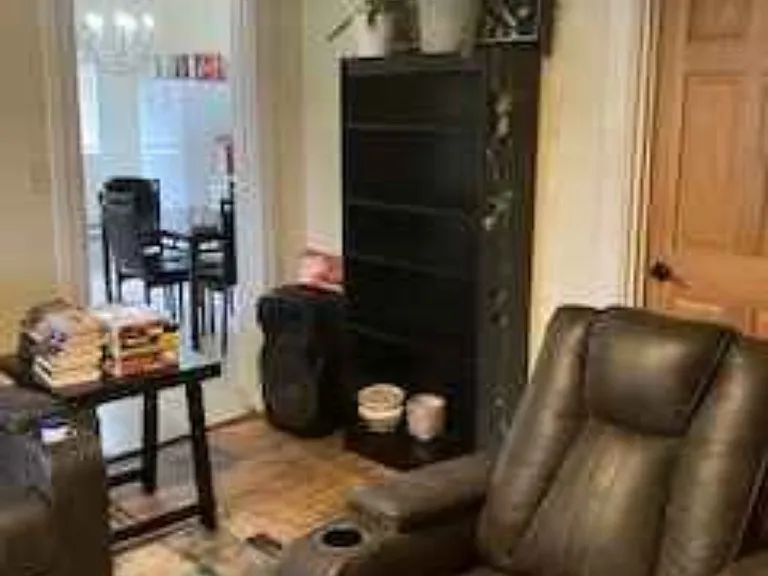 34 Front Ave #2 — Photo 3