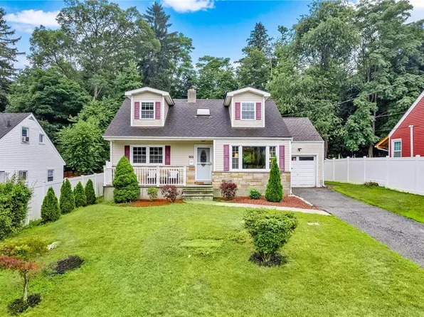 955 Parkway Place, Peekskill, NY 10566