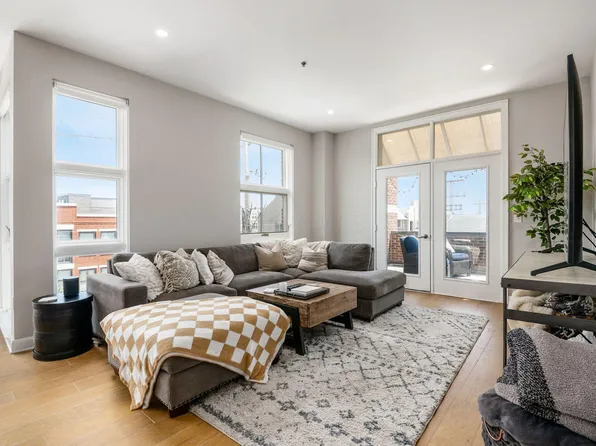 825 N 4th St Unit 304, Columbus, OH 43215