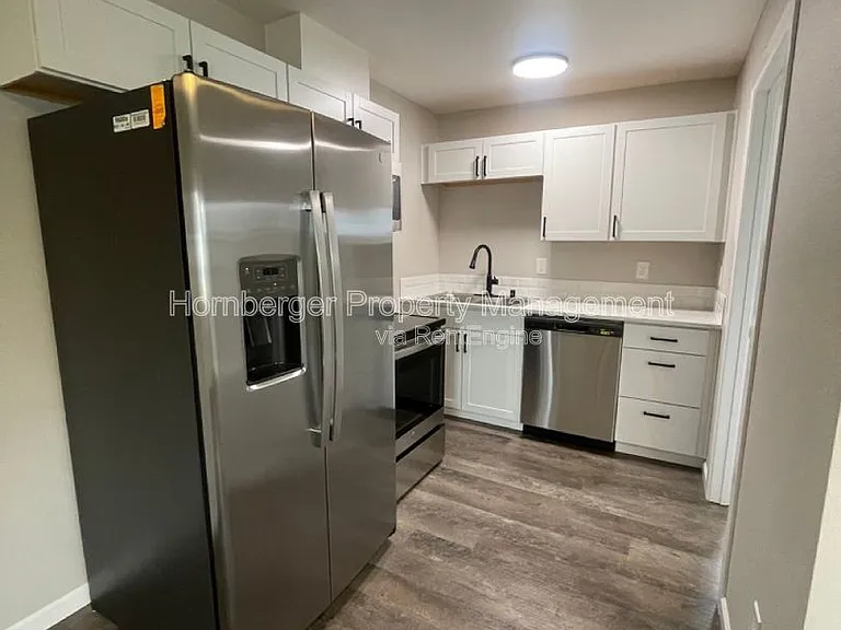 205 S Elizabeth Rd #5 — Photo 4