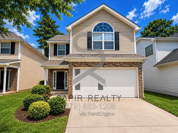 11265 Aliyah Dr, Hampton, GA 30228