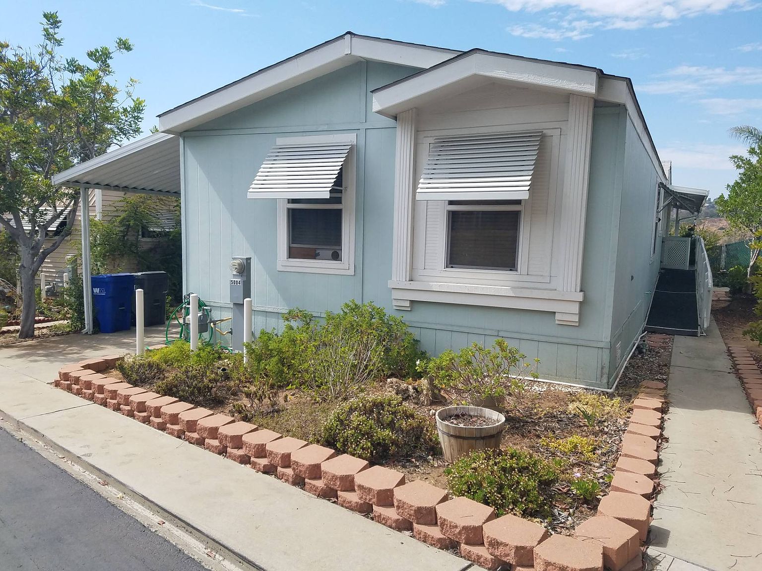 5004 Old Cliffs Rd, San Diego, CA 92120 Zillow