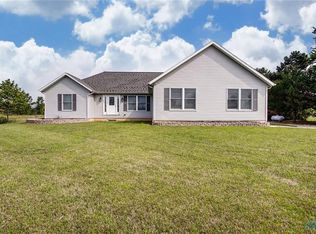 10200 Dowling Rd, Perrysburg, OH 43551