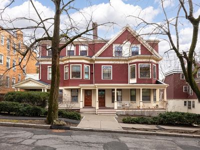 15 Fairbanks St #1, Brookline, MA, 02446