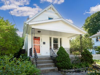 638 Gladstone Dr SE, Grand Rapids, MI, 49506