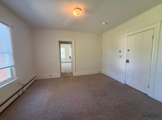 134 Lebanon St APT 3, Hamilton, NY 13346