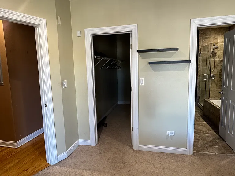 3921 S Indiana Ave #4N — Photo 13