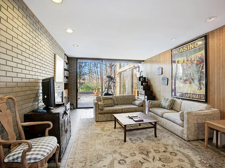 6924 Carmichael Ave — Photo 27