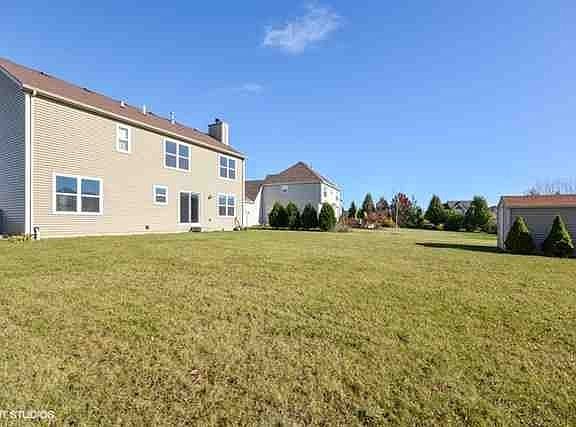 2nd image of 2745 Moutray Ln