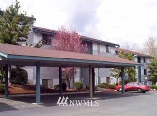 20198 Vikings Crest Loop NE APT 8-206, Poulsbo, WA 98370