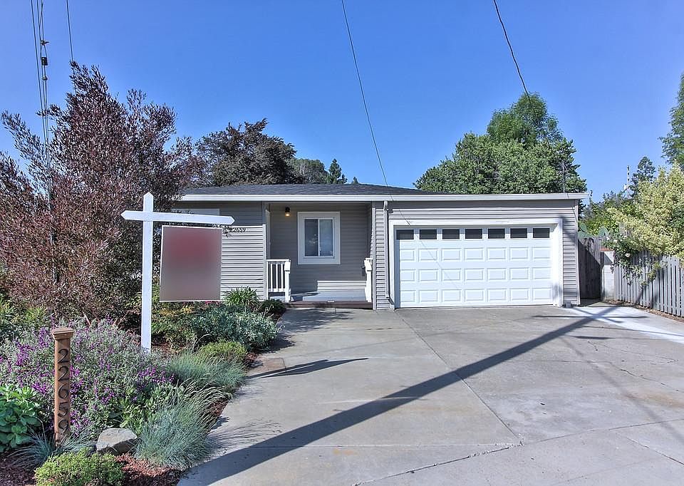 1st image of 22659 Sierra Ave