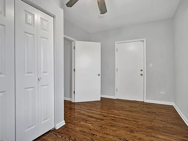 6211 S Woodlawn Ave #D — Photo 9