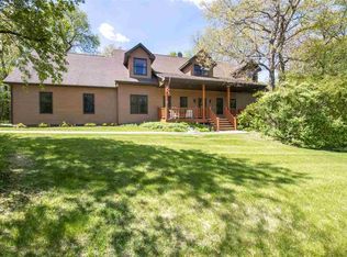 14116 Hickory Rise Ct, Roscoe, IL 61073