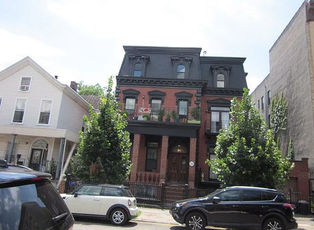 1st image of 186 Quincy St APT 6E