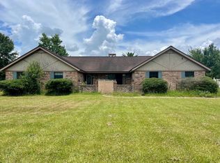 2377 E Norman Cir, Orange, TX 77630